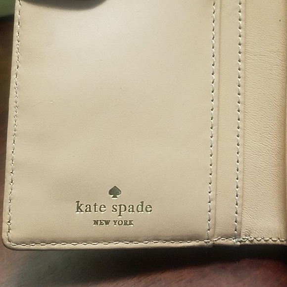 Kate Spade black leather wristlet - Picture 4 of 6